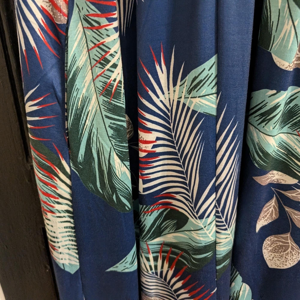Huskary dress BNWT - Picture 10 of 15